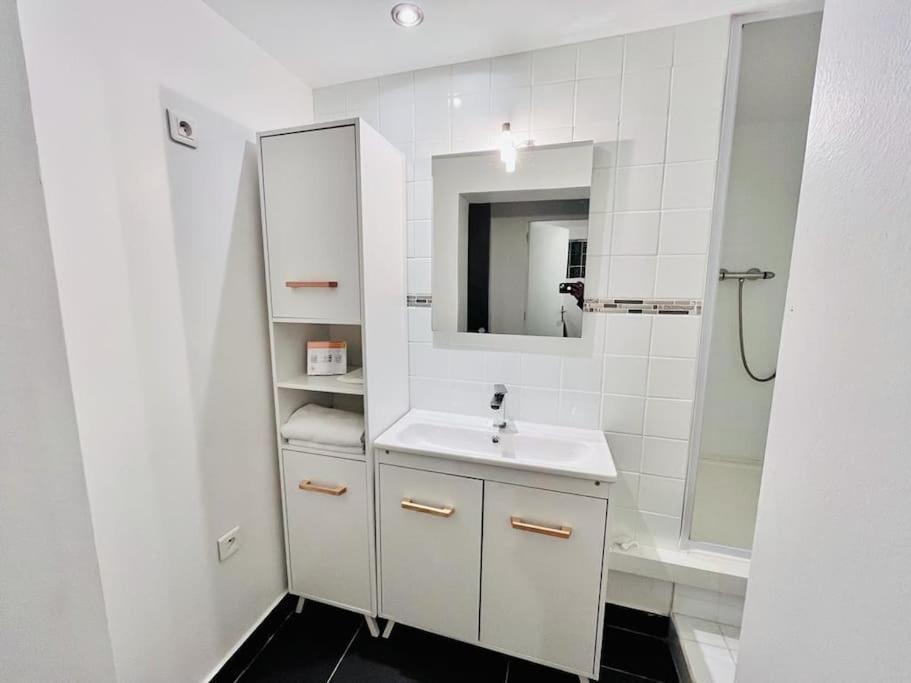 Appartement Elegant - 12Min Cdg Dammartin-en-Goele Exterior foto